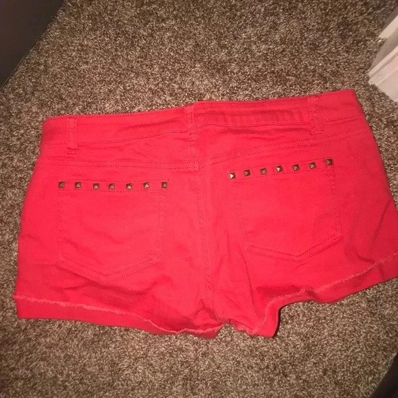 🌟Red studded jean shorts 🌟 - Picture 2 of 3